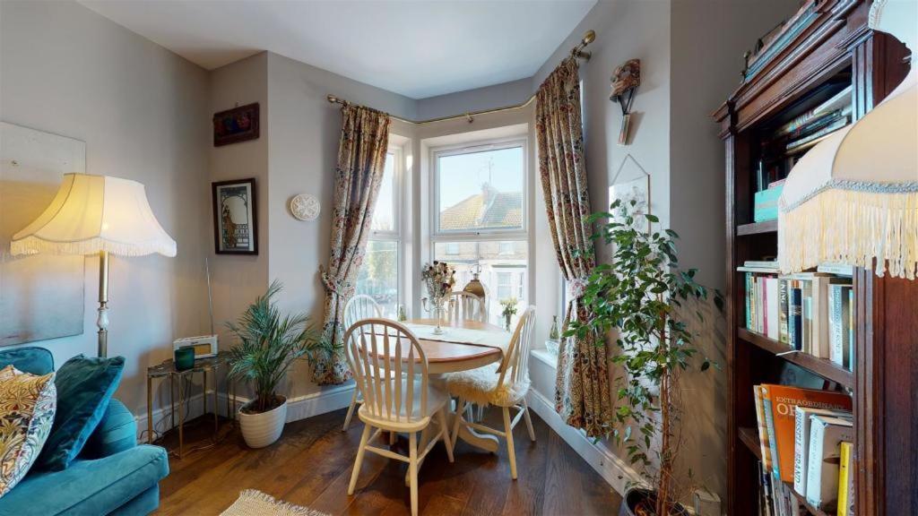דירות Boutique Margate Abode מראה חיצוני תמונה
